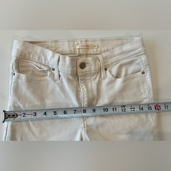 Levi's Slimming Skinny Women's Size 29 White Denim - Picture 6 of 13